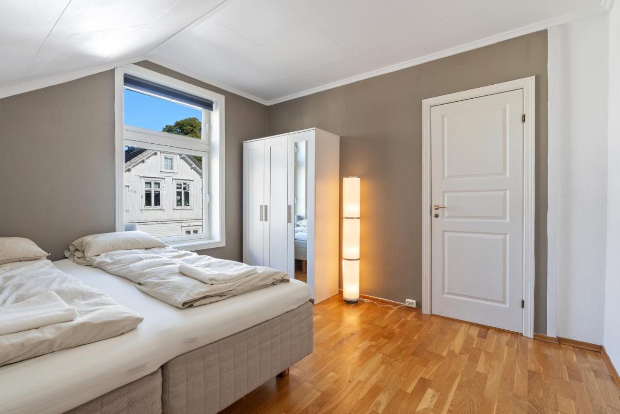 Ny Og Sentral Leilighet Kristiansand Kültér fotó
